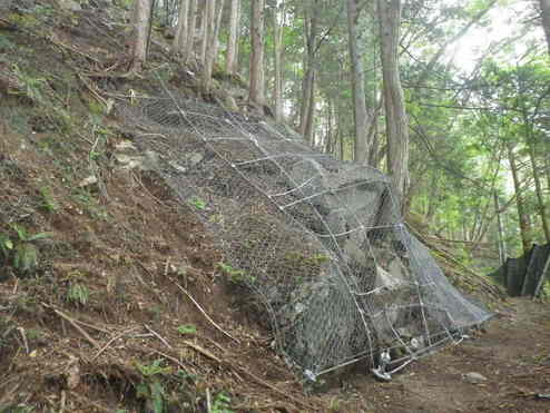 平成25年度 三遠南信千代地区法面防災対策工事