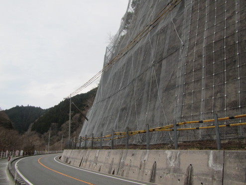 地方道路整備事業＜防災安全＞(道路災害防除)国道/国道180号/2-10-4公共道路工事(防災)