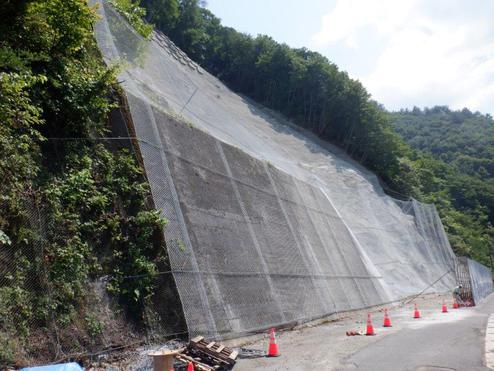 公共防災・安全交付金(災害防除)【翌債】（主）金山明宝線