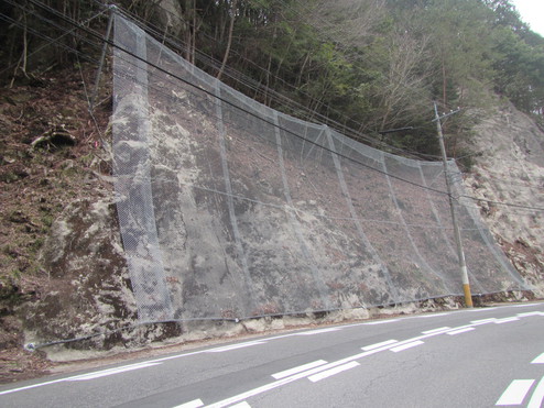 一般国道186号道路災害防除工事（飯山7工区）