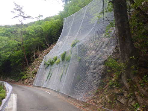 令和4年度　4道路災　第4-2号　県道日之影宇目線　見立地区　道路災害復旧工事